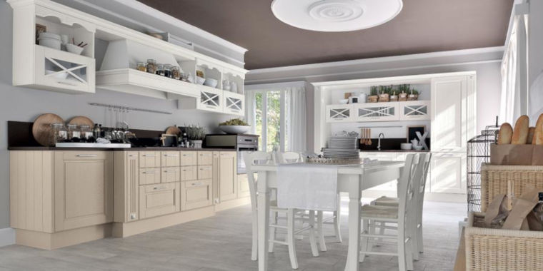 Cucina bianca e grigia Shabby